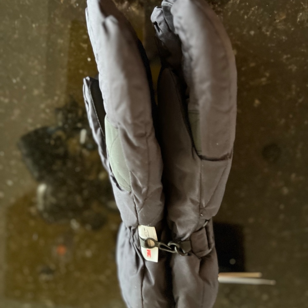 winter gloves - Picture 4 of 5